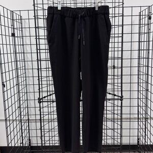 Lululemon Black Athletic Unlined Running Joggers Women’s Size 6